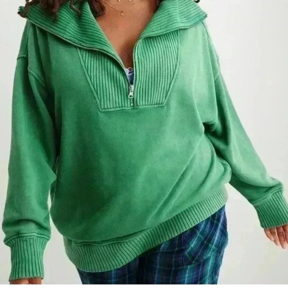 Aerie Women’s Down To Earth Quarter Zip in Green, Size small oversized - Picture 6 of 16
